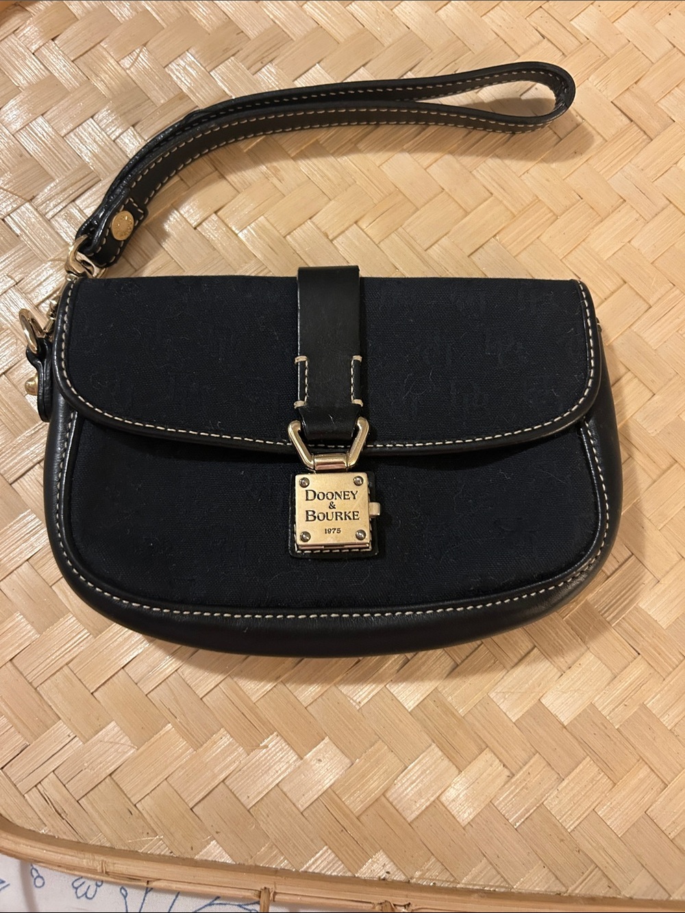 Dooney & Bourke Wristlet